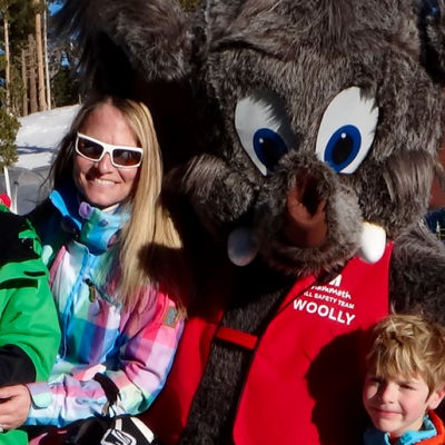 Mammoth Mountain Ski and Snow Play with @TheGoToMom & Kids!